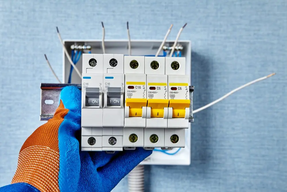 New consumer unit circuits